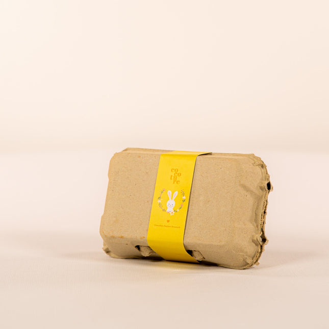 6 stk. 36g ass. marcipanæg i æggebakke med påskebånd